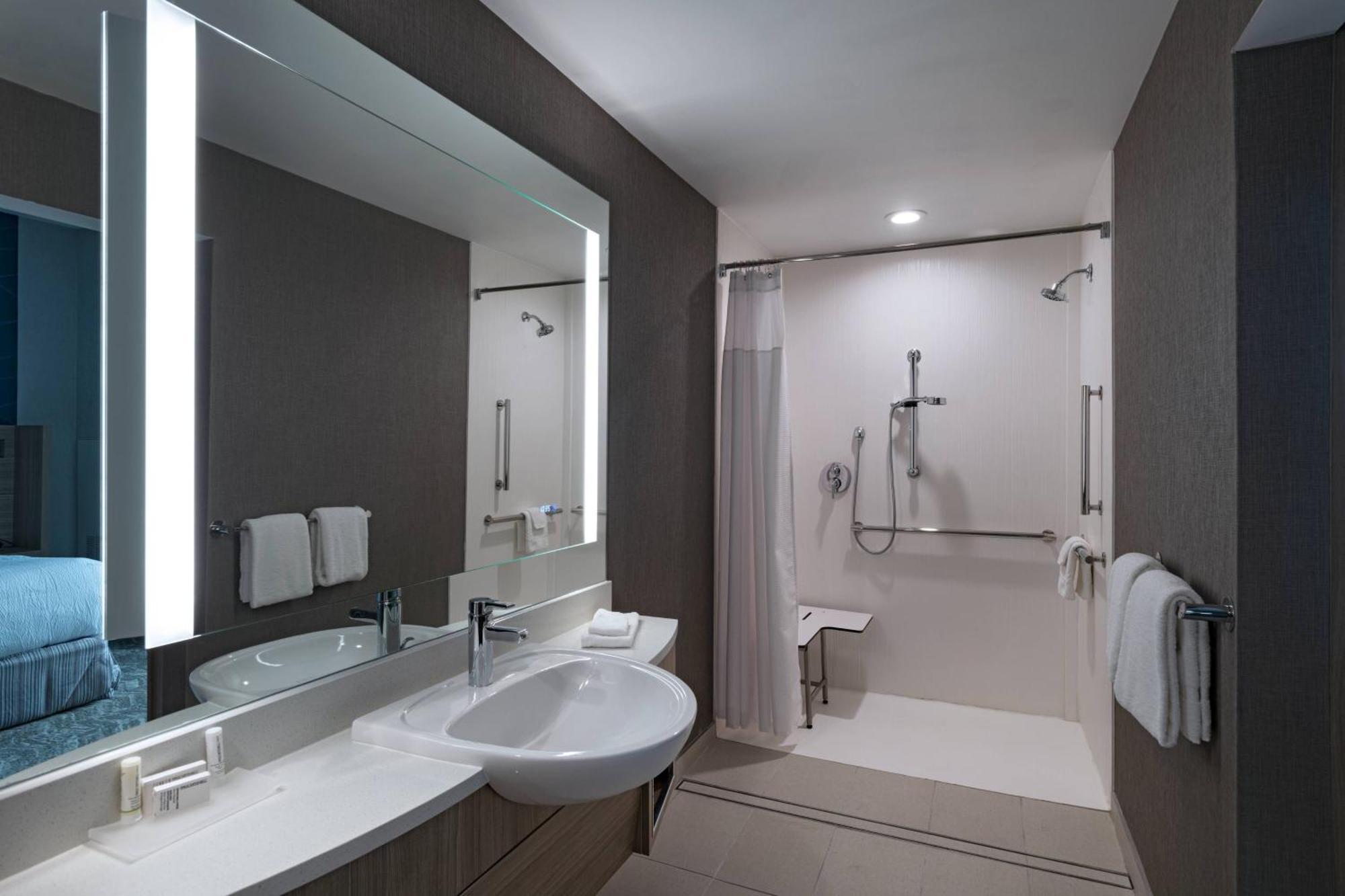 Springhill Suites Waco Exterior foto