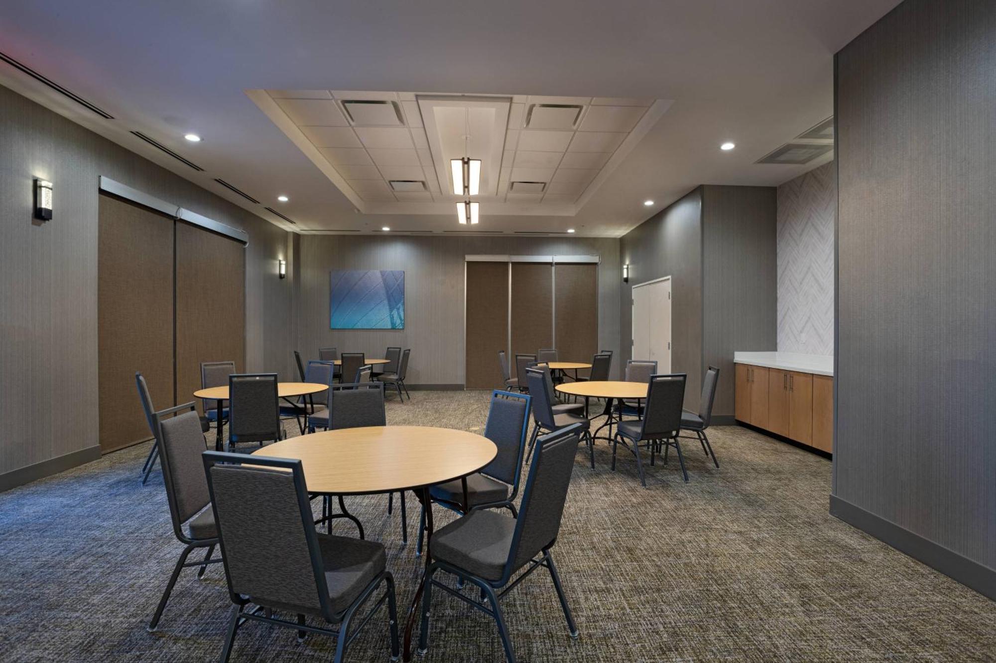 Springhill Suites Waco Exterior foto