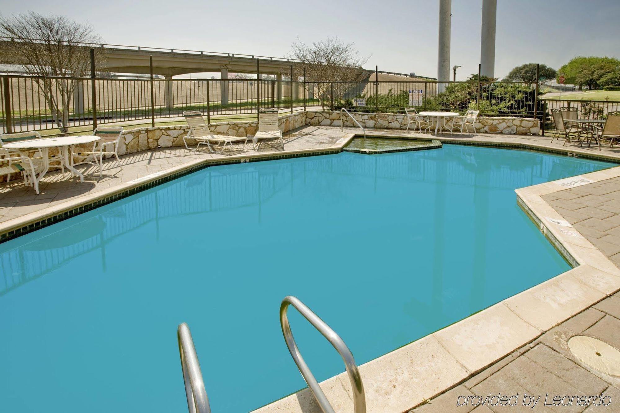 Springhill Suites Waco Exterior foto